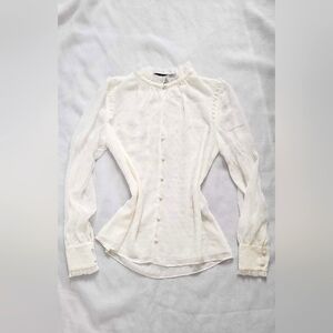 NWOT! White House Black Market Women's Long Sleeve Embroidered Spring Blouse XS